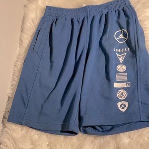 Jordan Men Fleece shorts